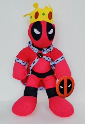 43234-1527 MARVEL Comics King Deadpool Stuffed Toy Doll