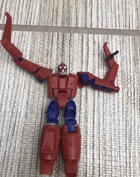 653569485186 MARVEL Transformers Crossover Universe Hero #2