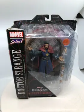 84919 MARVEL Select Doctor Strange Multiverse Madness Figure