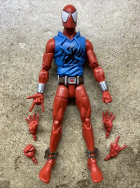 B1989AS0 MARVEL Legends Scarlet Rhino Baf Action Figure