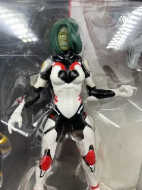 B6912 MARVEL Legends Gamora Action Figure Hasbro