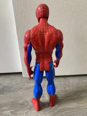 B9760 MARVEL Comics Titan Hero Action Figure #3