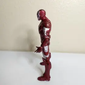 653569313717 MARVEL / HASBRO Iron Armor Target Figure #2