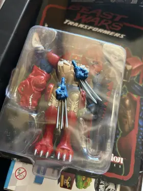 Wolverine MARVEL LEGENDS Hasbro Scale Deadpool Claws Jackman