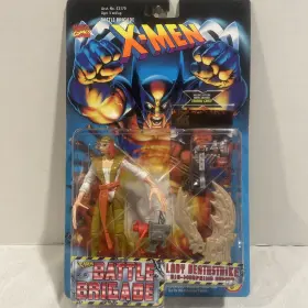 43175 MARVEL TOYS Marvelx Men Battle Brigadlady Deathstrike