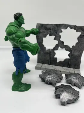70503 MARVEL TOYS Punching Hulk Wall Action Figure Movie #2
