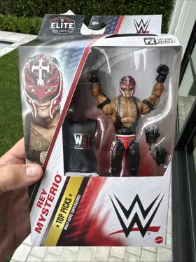 194735270958 MATTEL Wwe Elite Top Picks Superstars Rey Figure