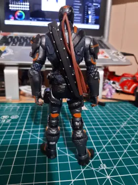 746775206383 MATTEL Batman Unlimited Deathstroke Universe #3