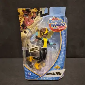 887961282764 MATTEL Hero Girls Bumblebee Figure Wings