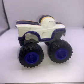 CHH55 MATTEL Blaze Monster Darington Stars #2