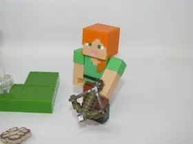 GTT53 MATTEL Minecraft Portal Figure Alex Vs Phantom #3