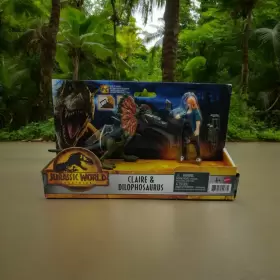 GWM28 MATTEL Jurassic Dominion Claire Dilophosaurus Dinosaur