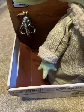 GYW75 MATTEL Star Wars Mandalorian Child Moves Animatronic #3