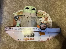 GYW75 MATTEL Star Wars Mandalorian Child Moves Animatronic