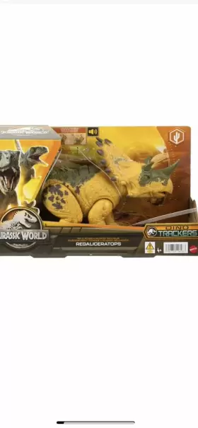 HLP19 MATTEL Jurassic Wild Roar Dino Trackers Regaliceratops #3