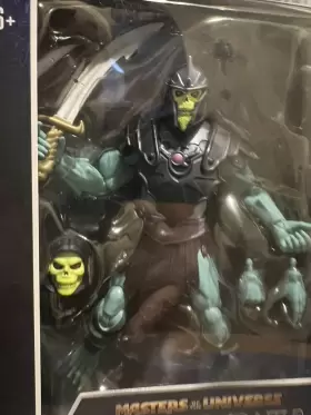 MTHDR38 MATTEL Universe Masterverse Barbarian Skeletor Action #2