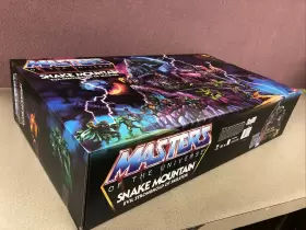 MTLBHPG41 MATTEL Universe Snake Mountain Evil Stronghold Box #3