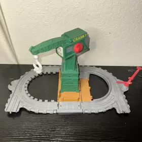 R9112 MATTEL Thomas Engine Train Along Play Cranky Crane