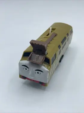 R9230 MATTEL Thomas Friends Trackmaster Motorized Train #2