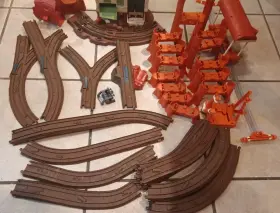 R9634 MATTEL Thomas Friends Railway Zoom Logging Adventure #2
