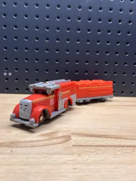 R9242 MATTEL TOMY HIT TOY BRITT ALLCROFT Thomas Friends Train