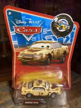 027084821123 MATTEL TOYS Disney Lap Donna Pits Car