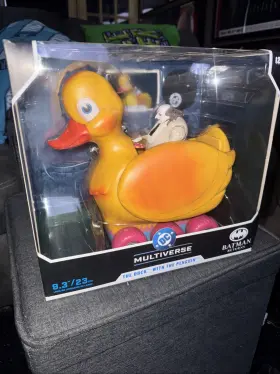 787926175196 MCFARLANE TOYS Multiverse Batman Duck Penguin