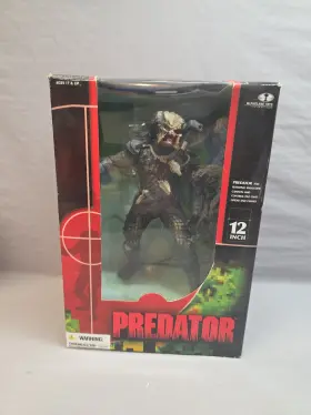 787926179026 MCFARLANE TOYS Todd Productions Predator Figure