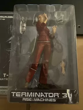 787926182132 MCFARLANE TOYS Terminator Rise Terminatrix Spawn #2