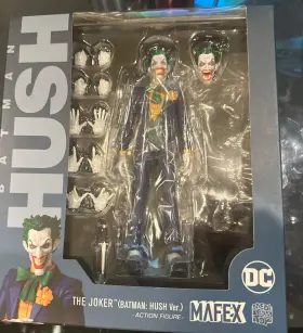 530956471426 MEDICOM Mafex Joker Batman Hush Toy
