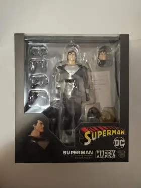 NO.150 MEDICOM TOY Mafex Superman Action Figure