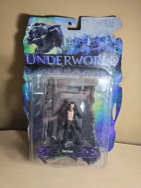 696198140033 MEZCO Underworld Lucian Action Figure Movie