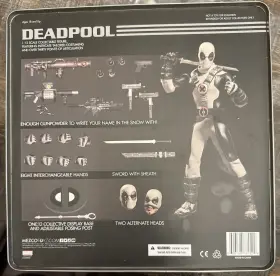 696198764529 MEZCO Collective Deadpool Px Figure Toyz