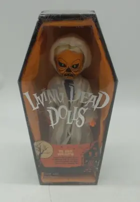 696198933840 MEZCO Living Dolls Ye Ole Wraith Halloween