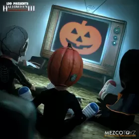 69619899683 MEZCO Halloween Ldd Presents Trick Treaters Boxed #2