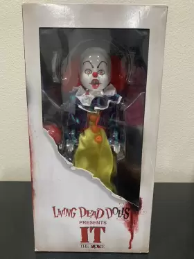 99120 MEZCO Living Dolls Pennywise Movie Toys Action Figure