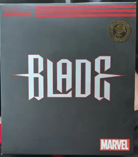 MAR188185 MEZCO Collective Blade Mdx