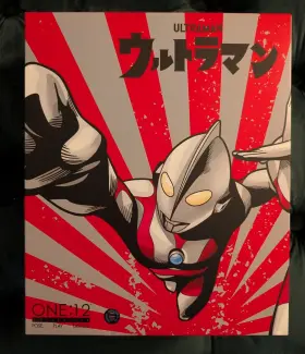 MEZ-016-088 MEZCO Ultraman Action Figure