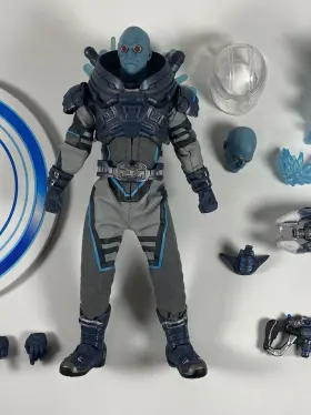 WC77480 MEZCO Collective Mr Freeze Action Figure #2