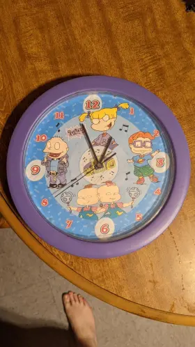 60-1187 MGA Nickelodeon Rugrats Wall Clock Fun Phrases Hour