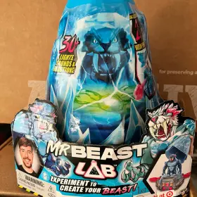 24742 MOOSE ENTERPRISE Mr Beast Lab Cryo Labl Collector