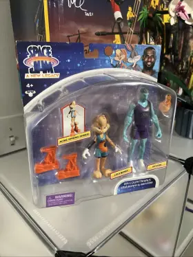 630996145807 MOOSE ENTERPRISE Space Jam Lola Bunny Fire