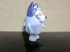 630996173930 MOOSE ENTERPRISE Bluey Nana Heeler Figure Chris #3