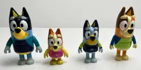 630996175477 MOOSE TOYS Bluey Family Beach Bingo Mum Dad