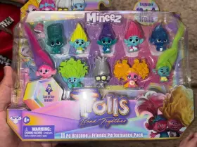 24305 MOOSE TOYS LLC Dreamworks Trolls Mineez Brozone Friends