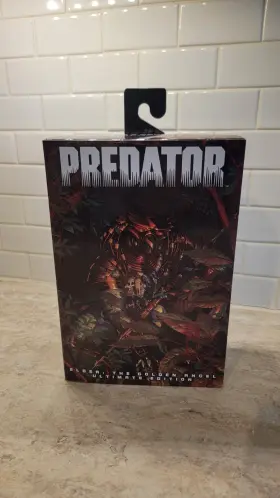 51573 NECA Predator Ultimate Elder Golden Angel Action Figure