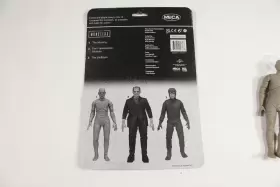 634482048368 NECA Monsters Mummy Glow #3