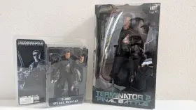 634482398418 NECA Terminator Battle Action Figures Reel Toys