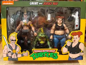 634482543054 NECA Teenage Mutant Ninja Turtles Grunt Jersey
