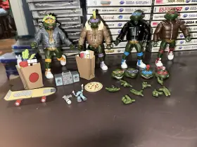 634482543818 NECA Teenage Mutant Ninja Turtles Disguise